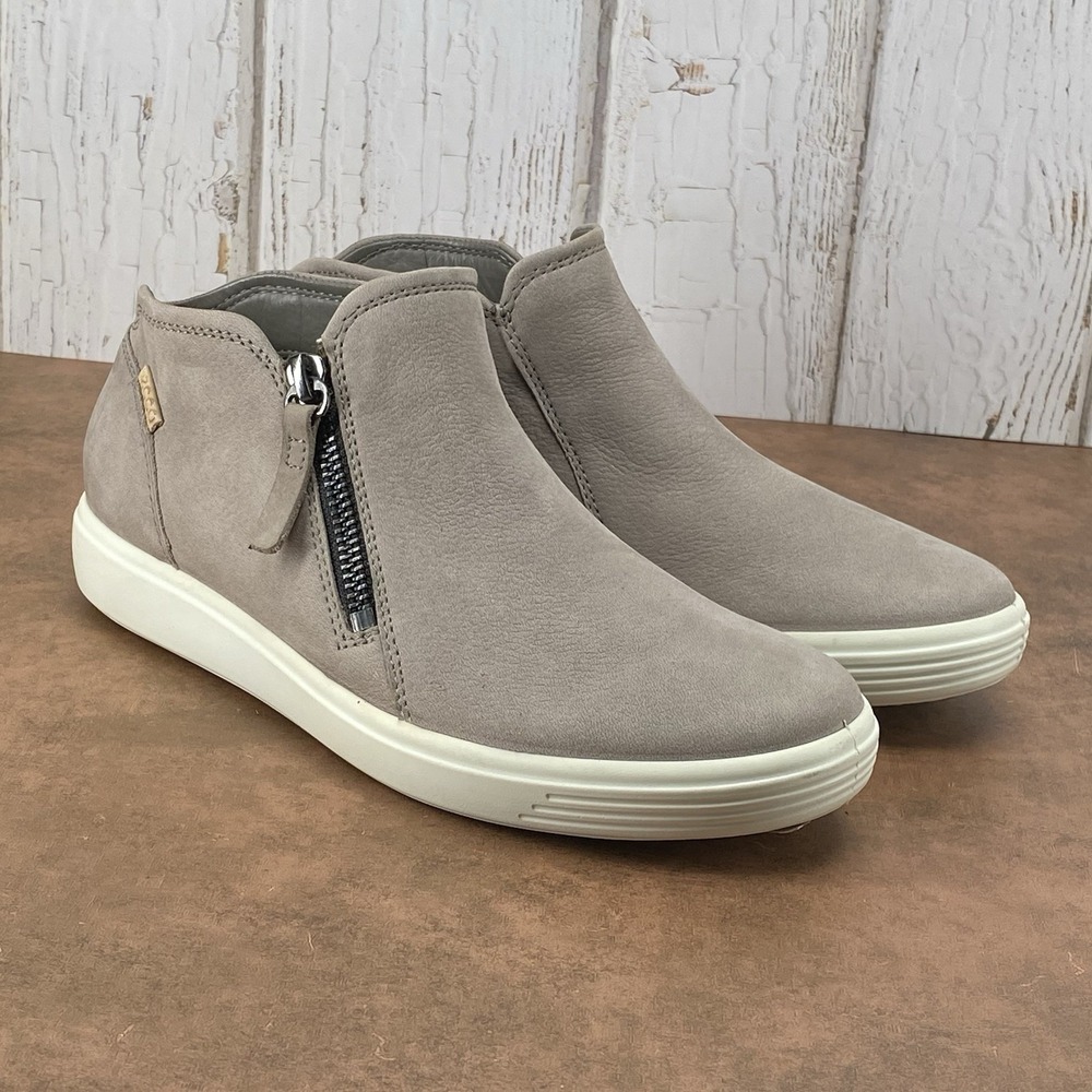 ECCO Soft 7 Nubuck Zip Booties Women's EU 37 US 6-6.5 Gray